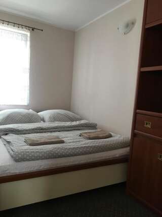 Проживание в семье 4 Pory Roku Apartamenty Domki Pokoje Nadole Двухместный номер с 1 кроватью и общей ванной комнатой-1